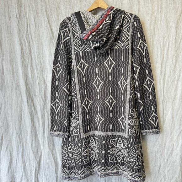 Free People Boho Floral Tapestry Kai Pom Pom Tassel Hooded Cardigan medium - Picture 2 of 14